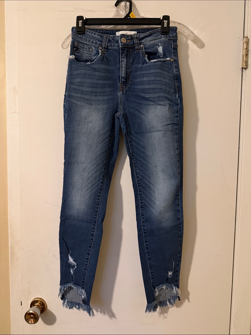 KanCan Distressed Dark Blue Cropped Ankle Jeans